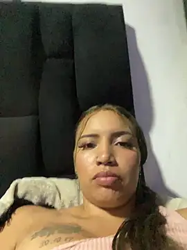 liliymike19 online show from January 9, 1:19 am