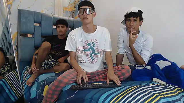 SWEET RABBIT1 online show from January 11, 7:41 pm