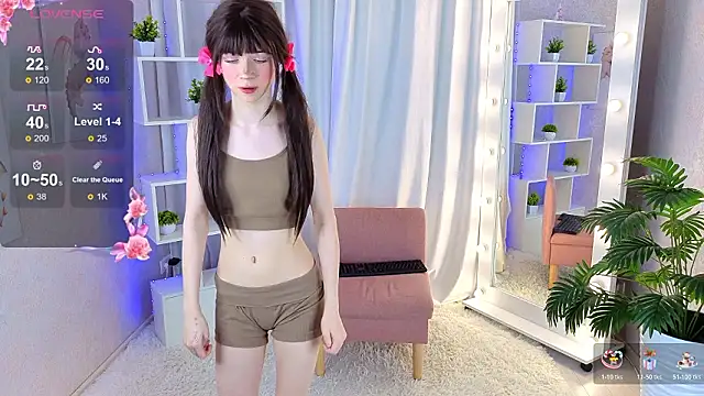 ViollaBloom online show from March 2, 7:15 am