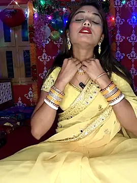 Sweet-priyaa online show from April 3, 1:03 am