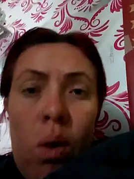 Snapshot of Annelis1 chatting on December 14, 11:09 pm Annelis1 online show from December 14, 11:09 pm