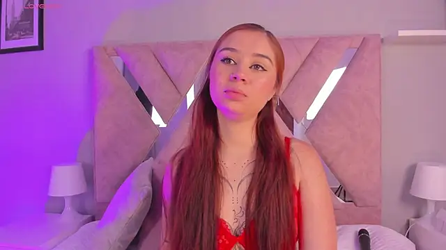 Amelia Saenz  online show from April 7, 1:44 pm