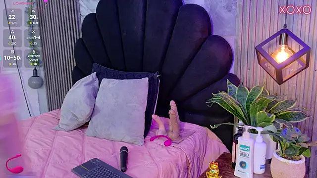vicky lopez online show from May 31, 2:09 am