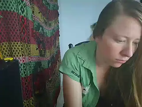 arianna blonde online show from March 4, 12:05 am