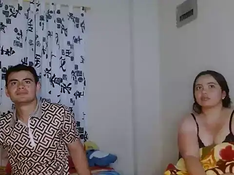 Snapshot of charlottehot1 chatting on December 22, 2:52 am charlottehot1 online show from December 22, 2:52 am