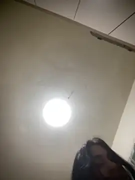 Snapshot of pudizinhaa_ chatting on December 17, 5:57 am pudizinhaa online show from December 17, 5:57 am