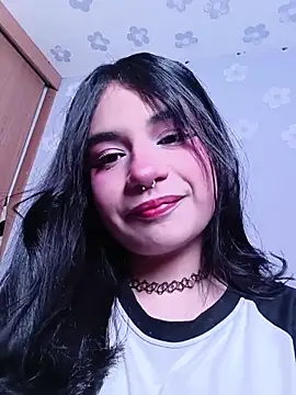 bonnieTaylor1 online show from April 25, 6:16 am