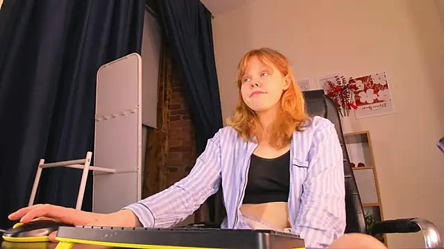 Soft Flame online show from April 19, 6:10 pm