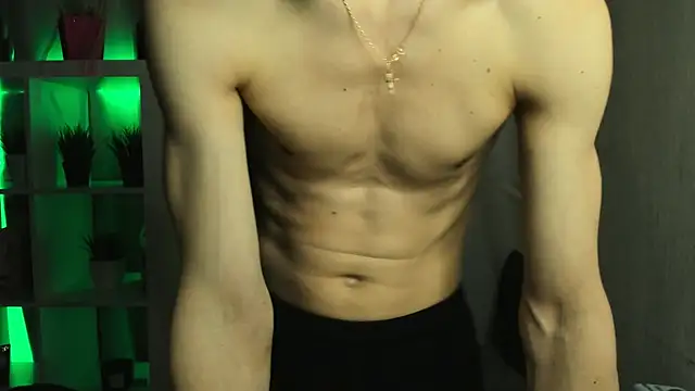 Snapshot of tommy_cabrio chatting on December 15, 3:49 pm tommy cabrio online show from December 15, 3:49 pm