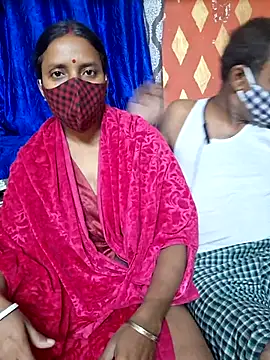 Mr-Mrs-couple online show from December 16, 6:46 pm