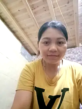 Snapshot of Happy_sexyx chatting on December 16, 4:17 am Happy sexyx online show from December 16, 4:17 am