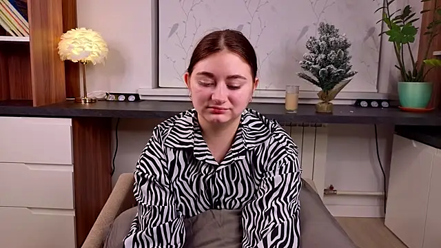 Snapshot of SolHaukaas chatting on December 21, 1:35 am SolHaukaas online show from December 21, 1:35 am