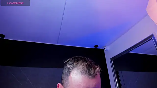 arcangel harris online show from February 3, 11:48 am