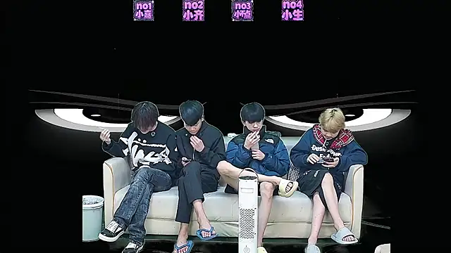 Snapshot of yujiannanpu chatting on January 10, 2:02 am yujiannanpu online show from January 10, 2:02 am