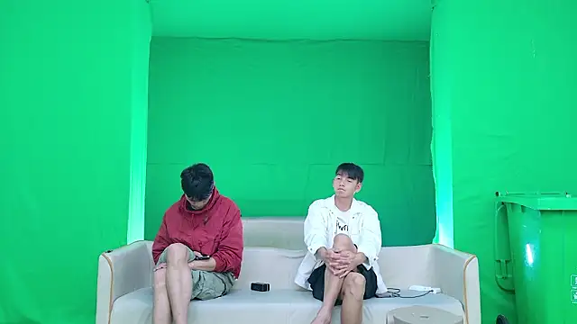 Snapshot of yujiannanpu chatting on March 8, 7:34 am yujiannanpu online show from March 8, 7:34 am