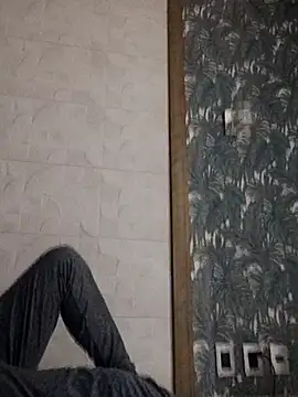 xxx93740 online show from March 13, 7:53 am