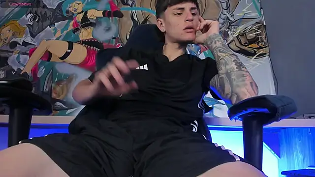 Neill Lorde online show from February 19, 8:27 pm