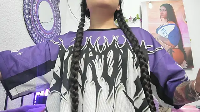 Hanna moore10 online show from January 14, 7:08 pm