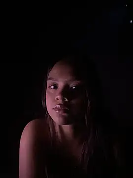 Snapshot of sadashikiss chatting on December 17, 9:43 pm sadashikiss online show from December 17, 9:43 pm