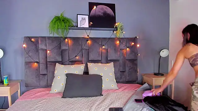 Miia Anderson online show from January 9, 7:48 pm