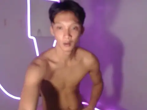 Massive hunk online show from March 3, 1:28 pm