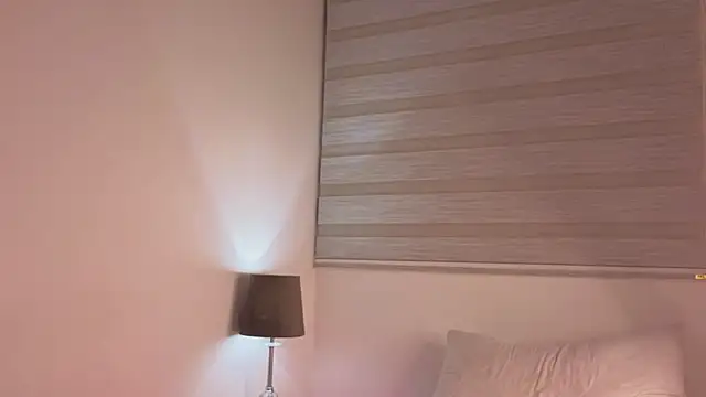 Snapshot of maxxcooper1 chatting on December 14, 3:56 am maxxcooper1 online show from December 14, 3:56 am