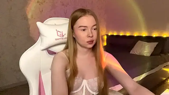 LumiSun online show from February 6, 7:17 pm