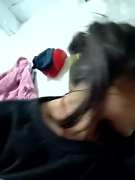 Snapshot of NENSH34 chatting on December 16, 8:03 pm NENSH34 online show from December 16, 8:03 pm