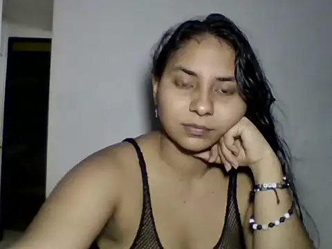 Snapshot of Anny-e4rtstar chatting on December 16, 5:34 am Anny-e4rtstar online show from December 16, 5:34 am