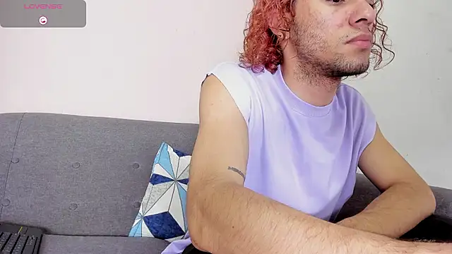 TAYSON SCOTT online show from February 7, 1:09 am