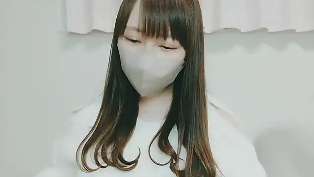 yuyuchan   online show from December 18, 10:21 am