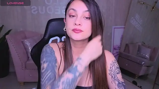 Aria95 a online show from April 21, 8:12 pm