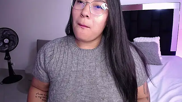 CataleyaRoselle online show from February 17, 3:29 pm