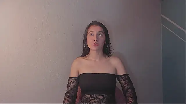 Lucy-Bluesea online show from January 18, 10:35 pm