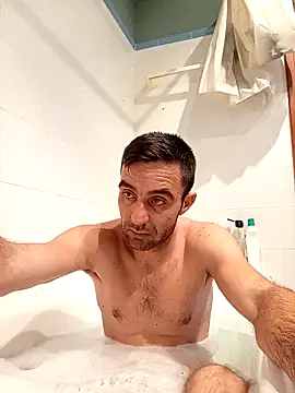 Snapshot of COCO8912 chatting on December 16, 8:08 am COCO8912 online show from December 16, 8:08 am