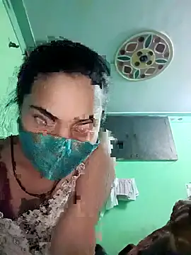 Snapshot of anzel33 chatting on December 15, 4:44 pm anzel33 online show from December 15, 4:44 pm