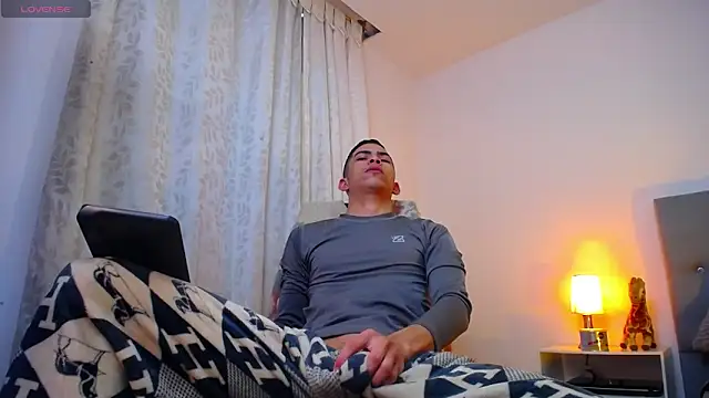 TOMBOYSEXX online show from January 8, 11:34 am