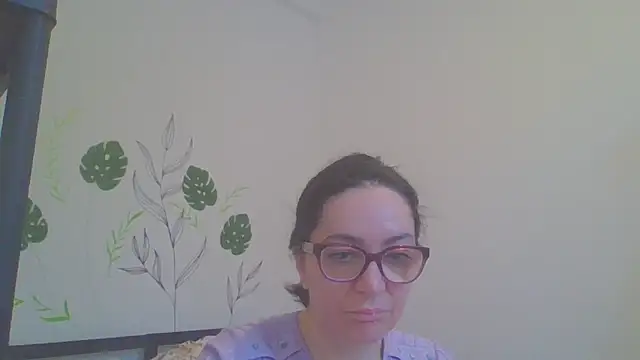 Snapshot of anngelle chatting on December 23, 9:40 am anngelle online show from December 23, 9:40 am