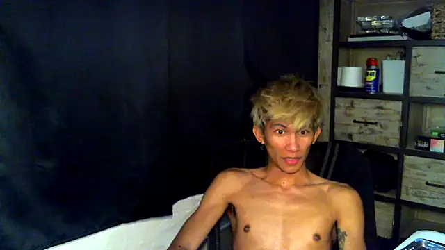 jhaycobXgarcia online show from April 2, 2:53 am