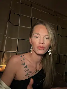 vinique99 online show from February 1, 2:26 pm