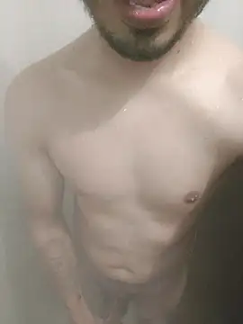 Snapshot of Painy10 chatting on December 17, 1:11 am Painy10 online show from December 17, 1:11 am