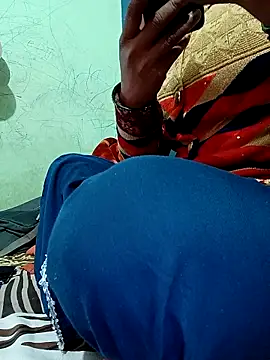 Snapshot of Soni_ji01 chatting on December 19, 10:00 am Soni ji01 online show from December 19, 10:00 am