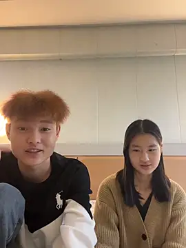 Snapshot of BY-668 chatting on December 15, 1:04 pm BY-668 online show from December 15, 1:04 pm