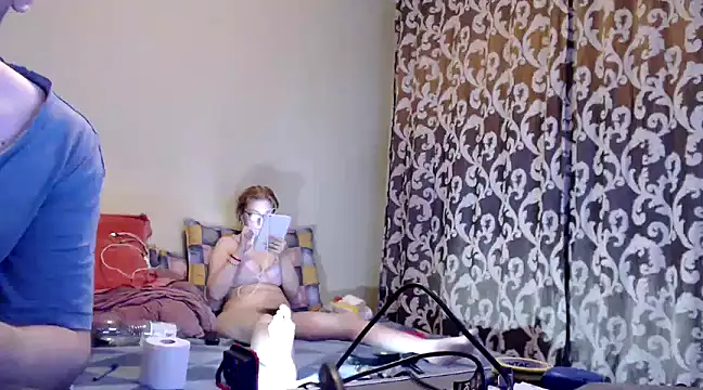 yunis32 online show from February 26, 8:54 pm