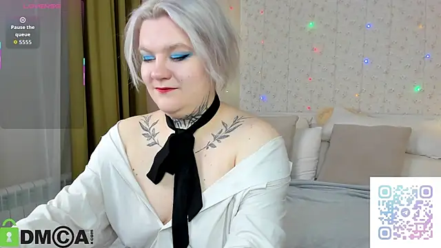 Mystiica online show from January 15, 6:40 am