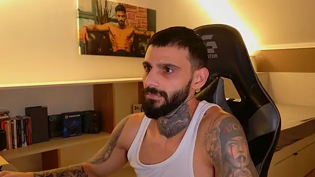 Snapshot of AresSteelV chatting on December 22, 9:01 pm AresSteelV online show from December 22, 9:01 pm