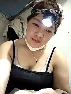 Snapshot of Anlasi9 chatting on December 17, 12:38 am Anlasi9 online show from December 17, 12:38 am