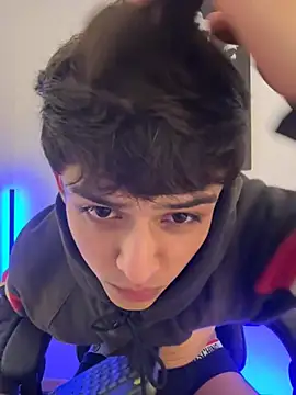 lian fooxx online show from April 28, 3:22 am