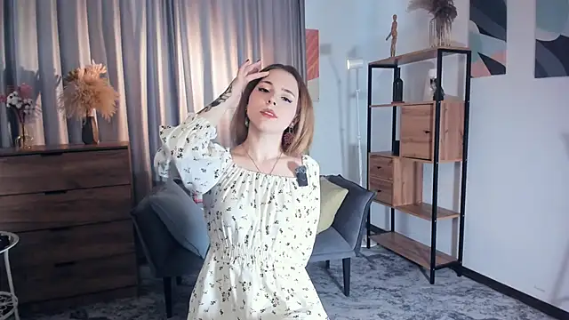 KymWestgaard online show from January 16, 7:34 am