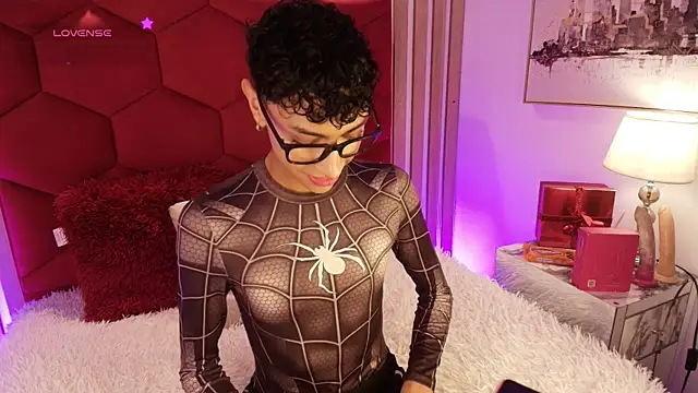 Owen JP online show from April 9, 3:17 am